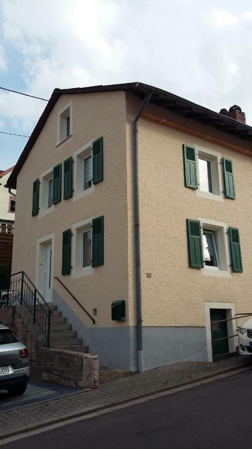 Ferienhaus Schwalbennest Apartment Mettlach Exterior photo